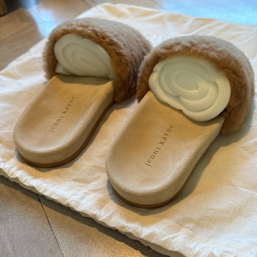 JENNI KAYNE Shearling Slide Sandal in Natural sz 7 / 37 BRAND NEW! Orig $325 - Picture 4 of 7